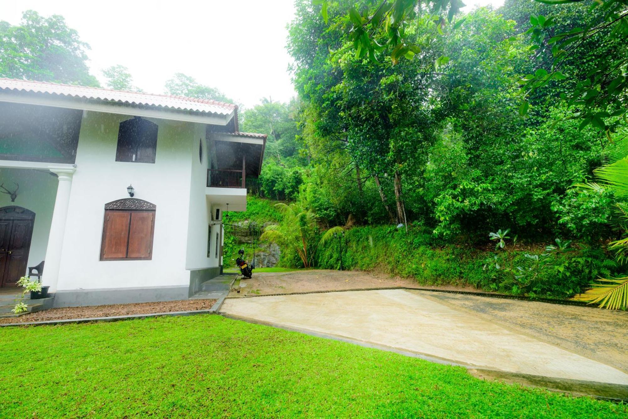 Hill House Villa - Two Bedroom Galle Buitenkant foto